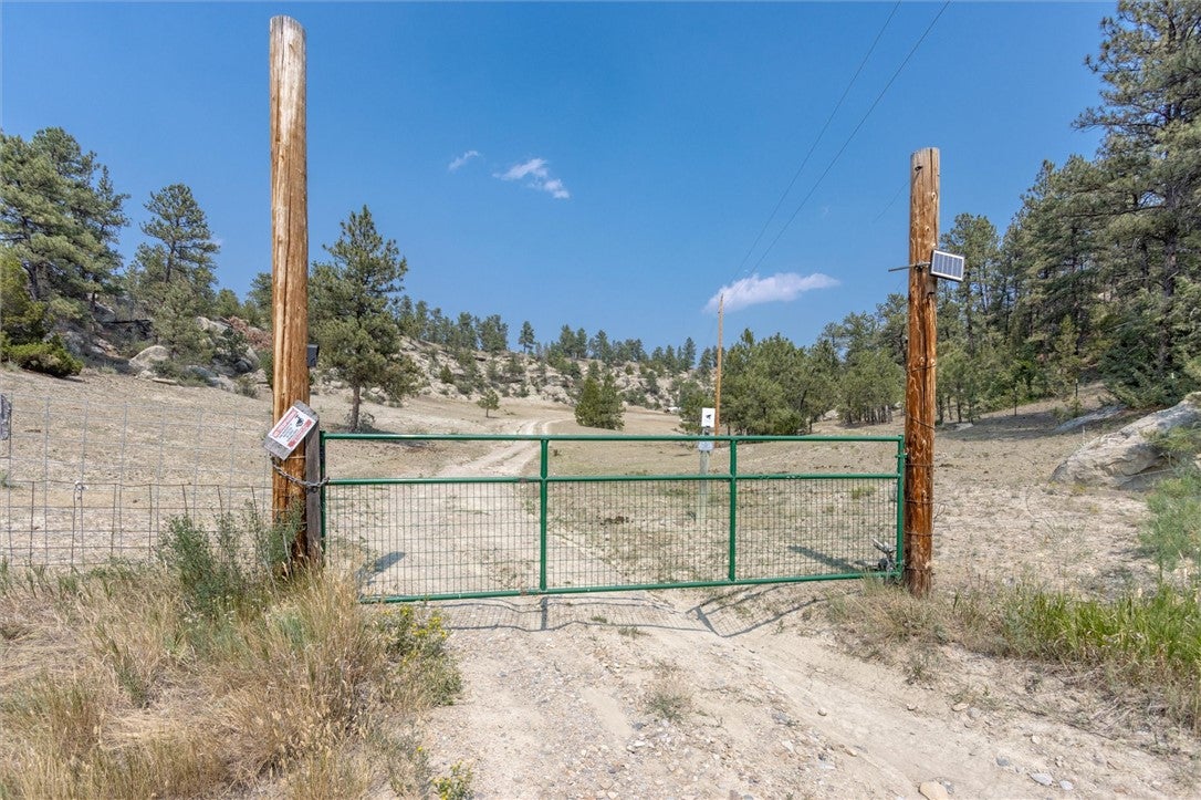 119 Log Cabin Road