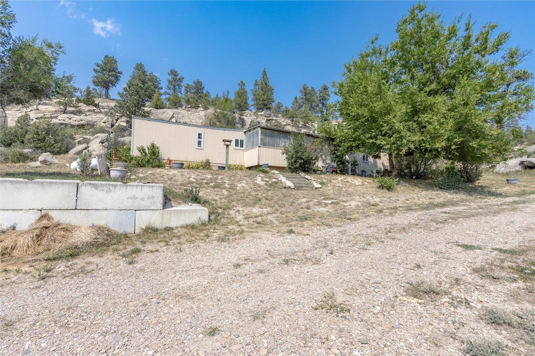 119 Log Cabin Road
