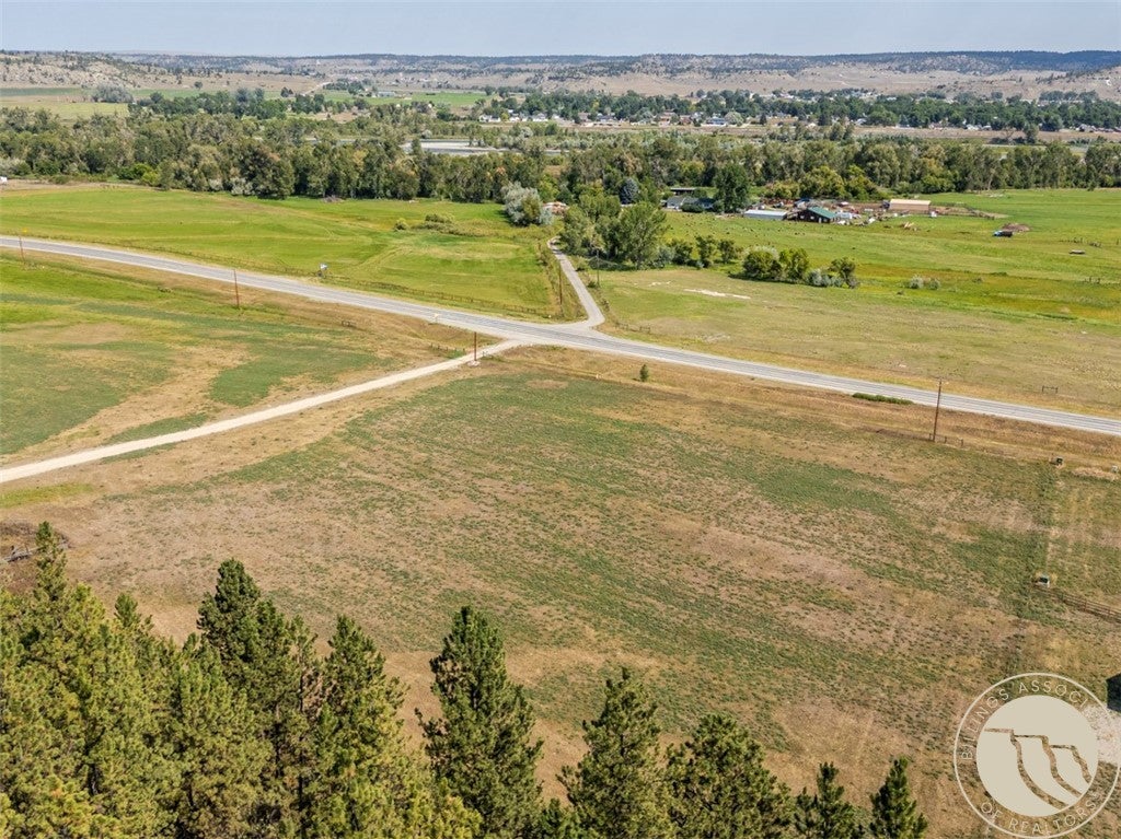 3 Twisted R Ranch Road