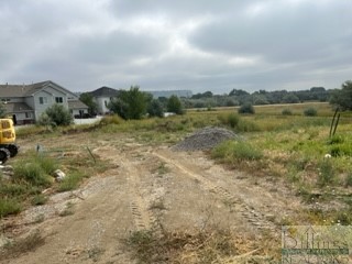 3123 & 3125 FALCON CIRCLE