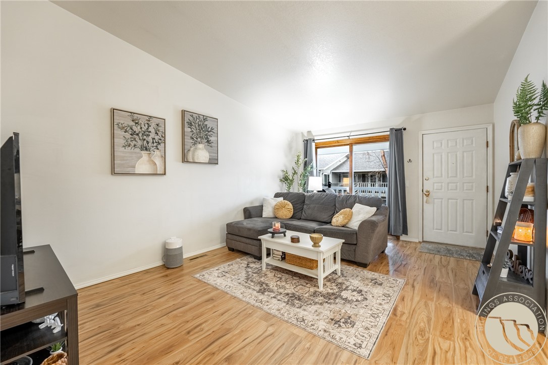 2826 Oakland Drive 11