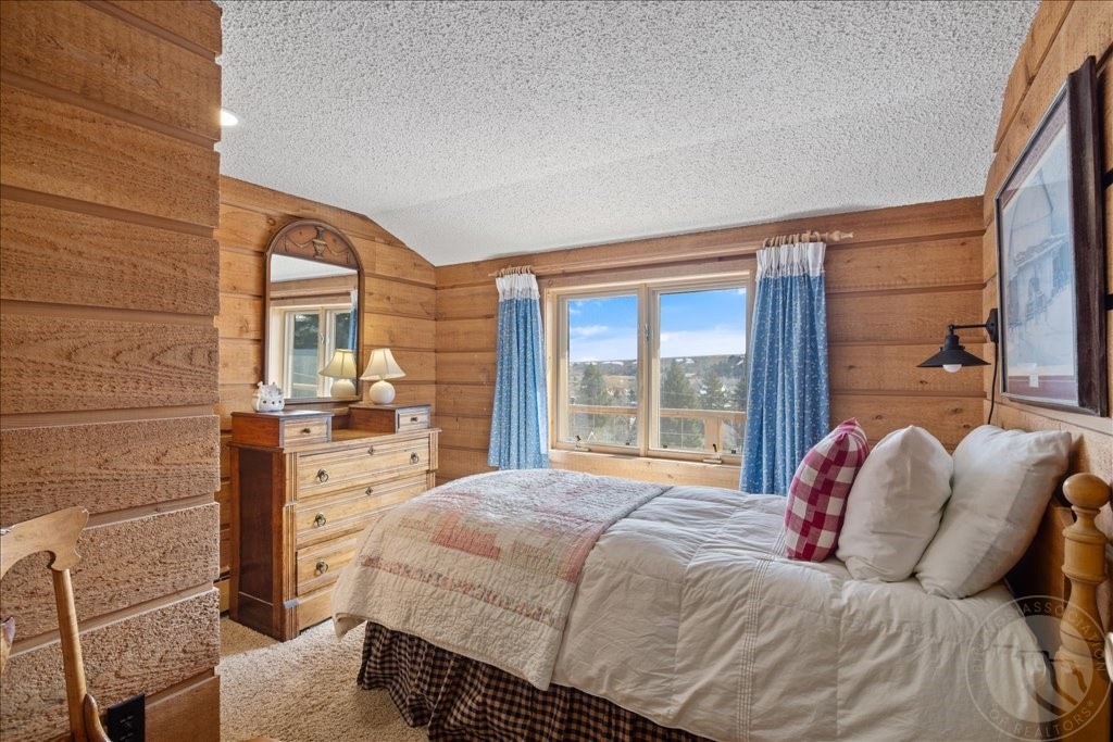 Red Lodge, Montana 59068, United States, 4 Bedrooms Bedrooms, ,4 BathroomsBathrooms,Residential,Active,112048