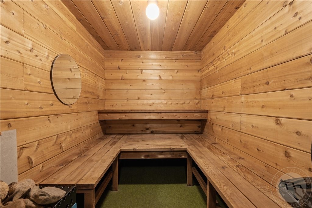 Red Lodge, Montana 59068, United States, 4 Bedrooms Bedrooms, ,4 BathroomsBathrooms,Residential,Active,112048