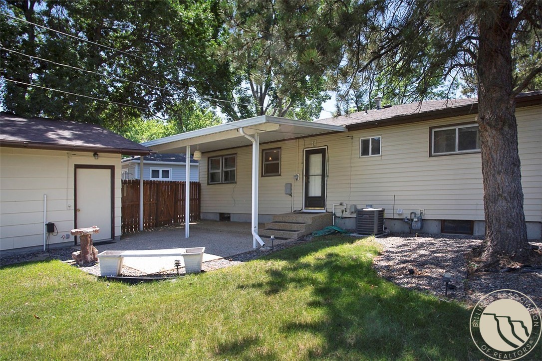 Billings, Montana 59102, United States, 5 Bedrooms Bedrooms, ,2 BathroomsBathrooms,Residential,Active,167741