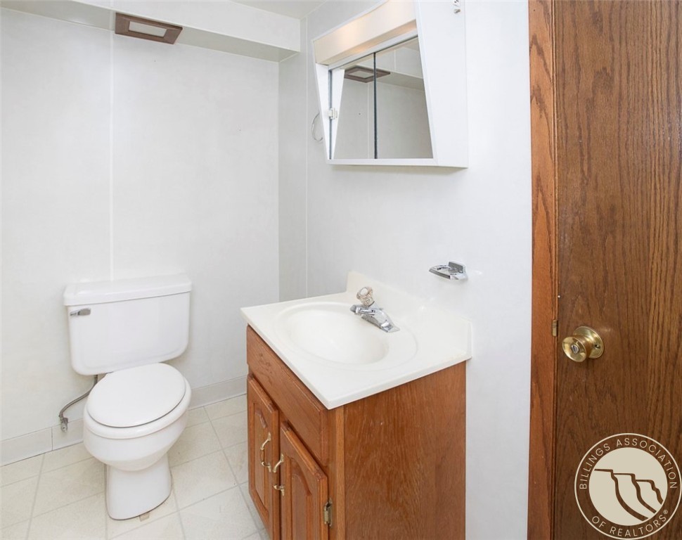 Billings, Montana 59102, United States, 5 Bedrooms Bedrooms, ,2 BathroomsBathrooms,Residential,Active,167741