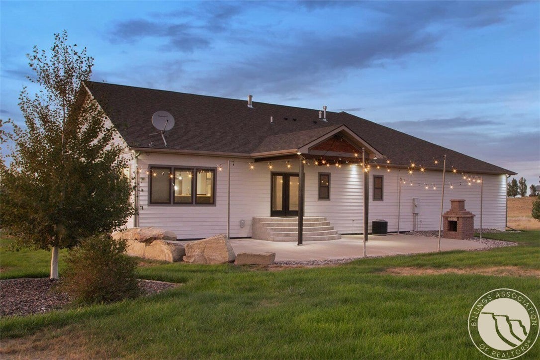 2460 Clarks Point Drive