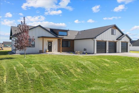 2503 Hunter Hall Street Billings MT 59106