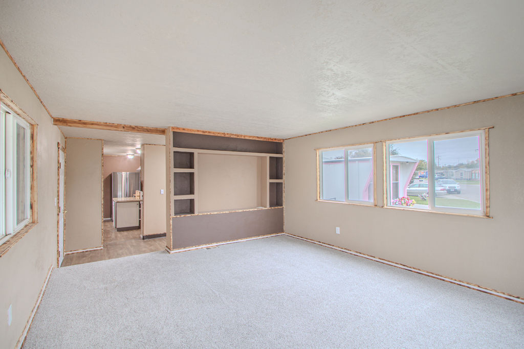 820 Arlington Drive 7