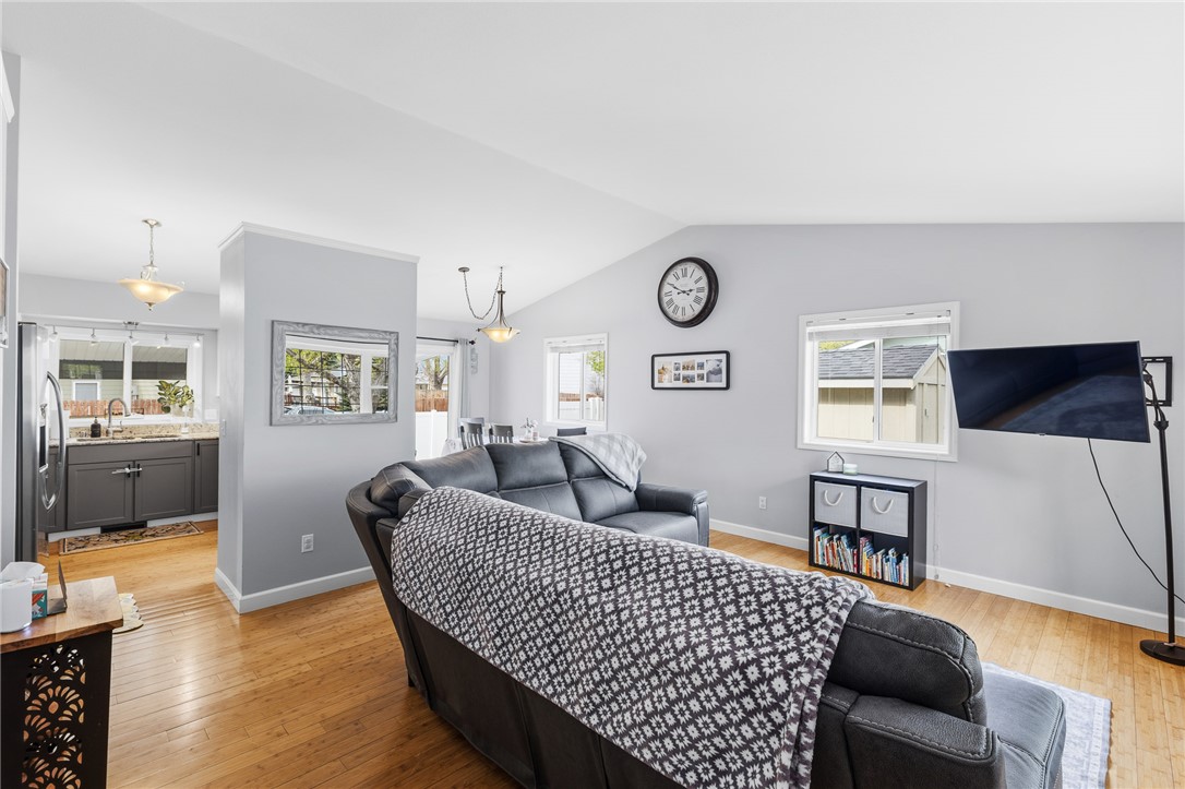 738 Briar Place