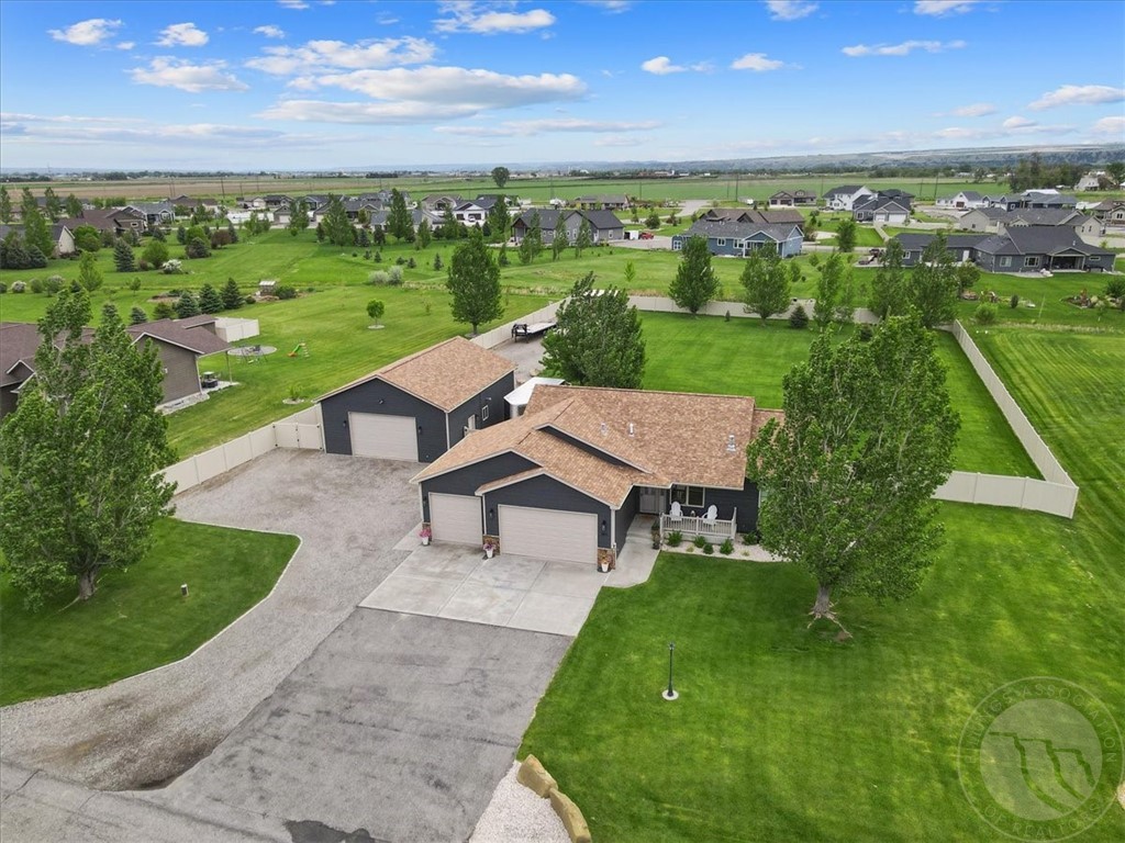 1813 Waterwood Drive