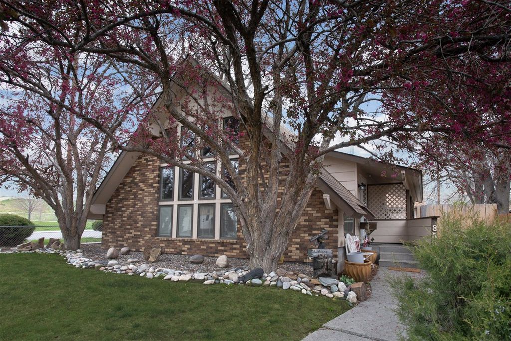 Photo of 855 Yellowstone Avenue, Billings, MT 59101 (MLS # 358752)
