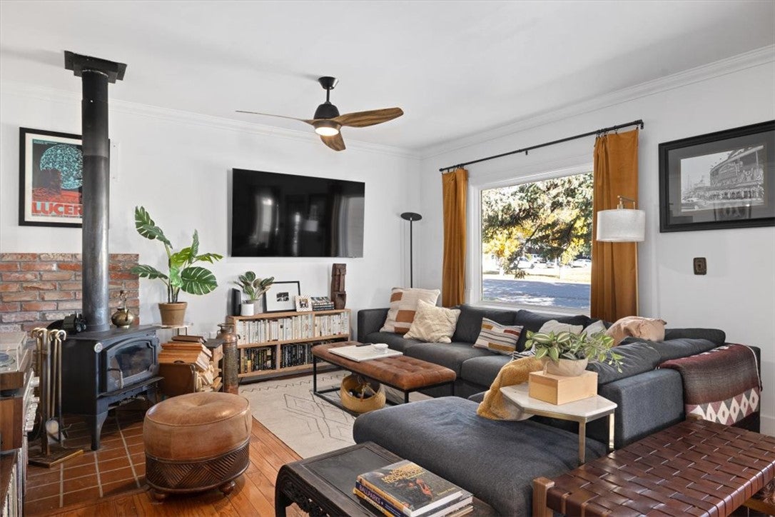 31 W 4th Avenue N
