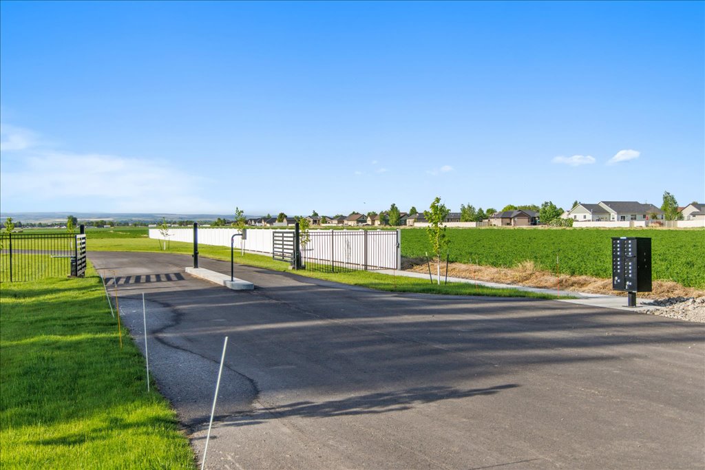 Lot 2 Black Canyon Court