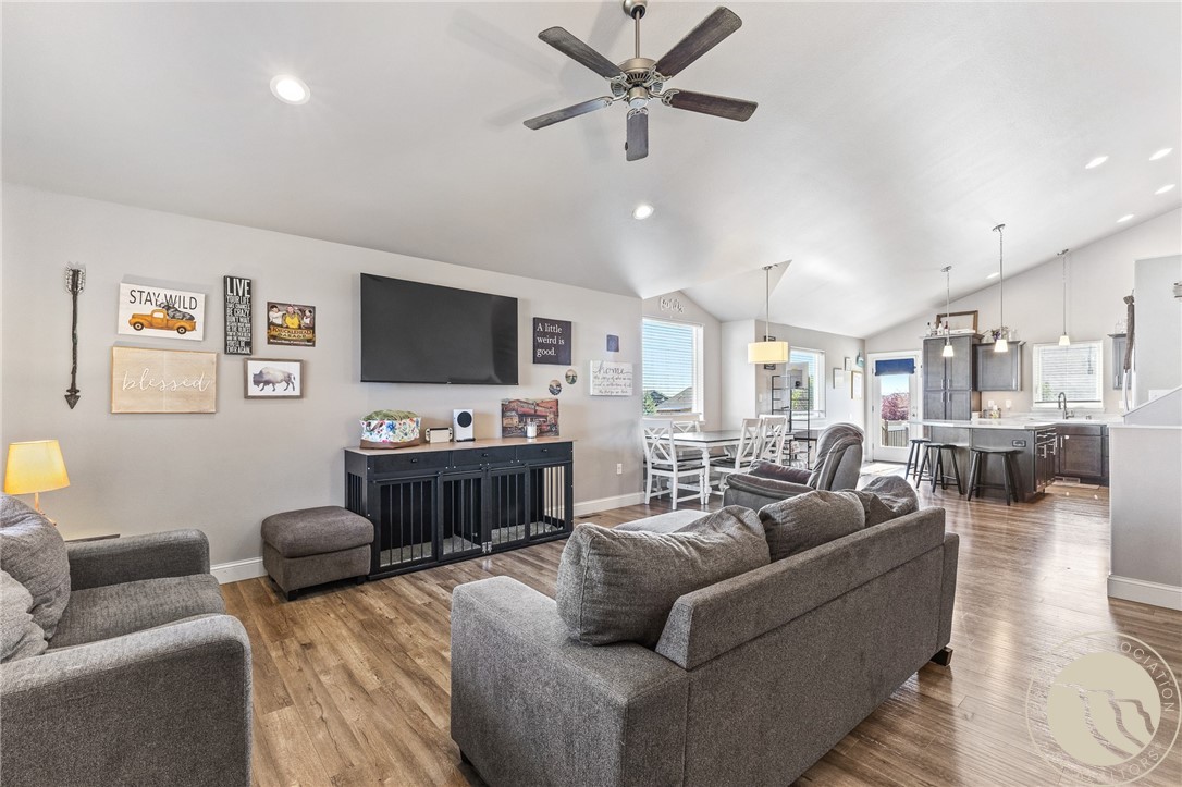 6862 Copper Ridge Loop