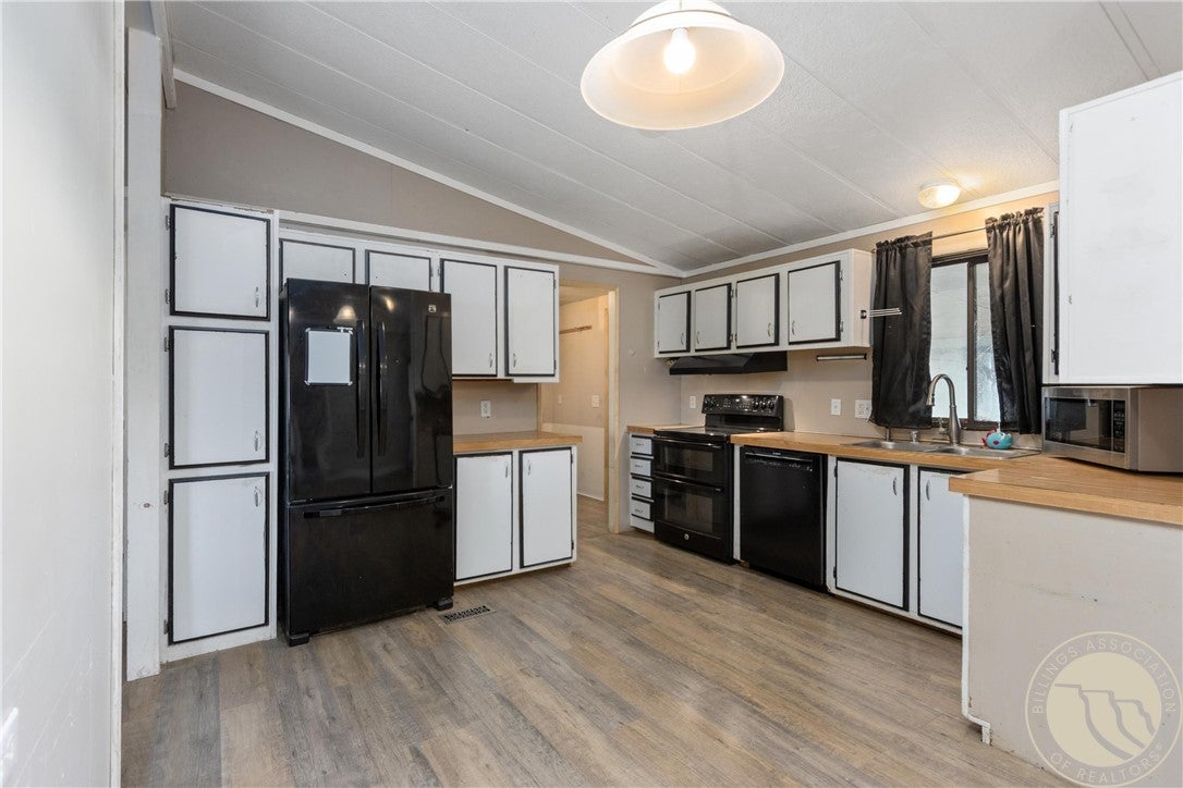 535 Jemstone Drive