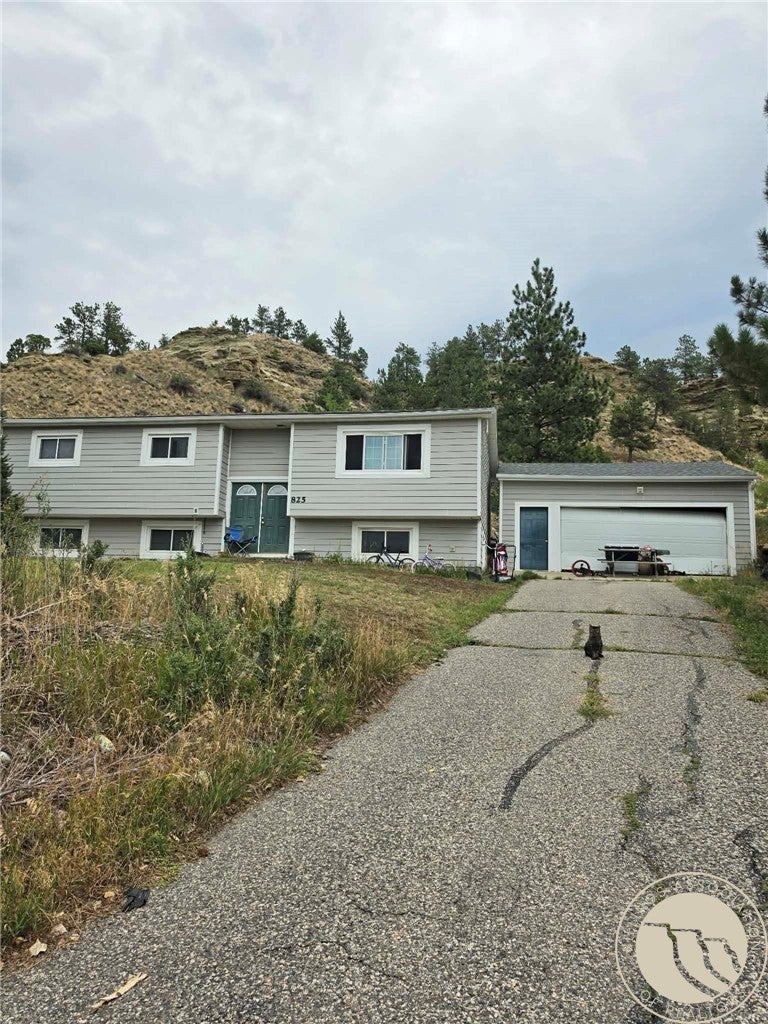 825 Edgehill Vista Road