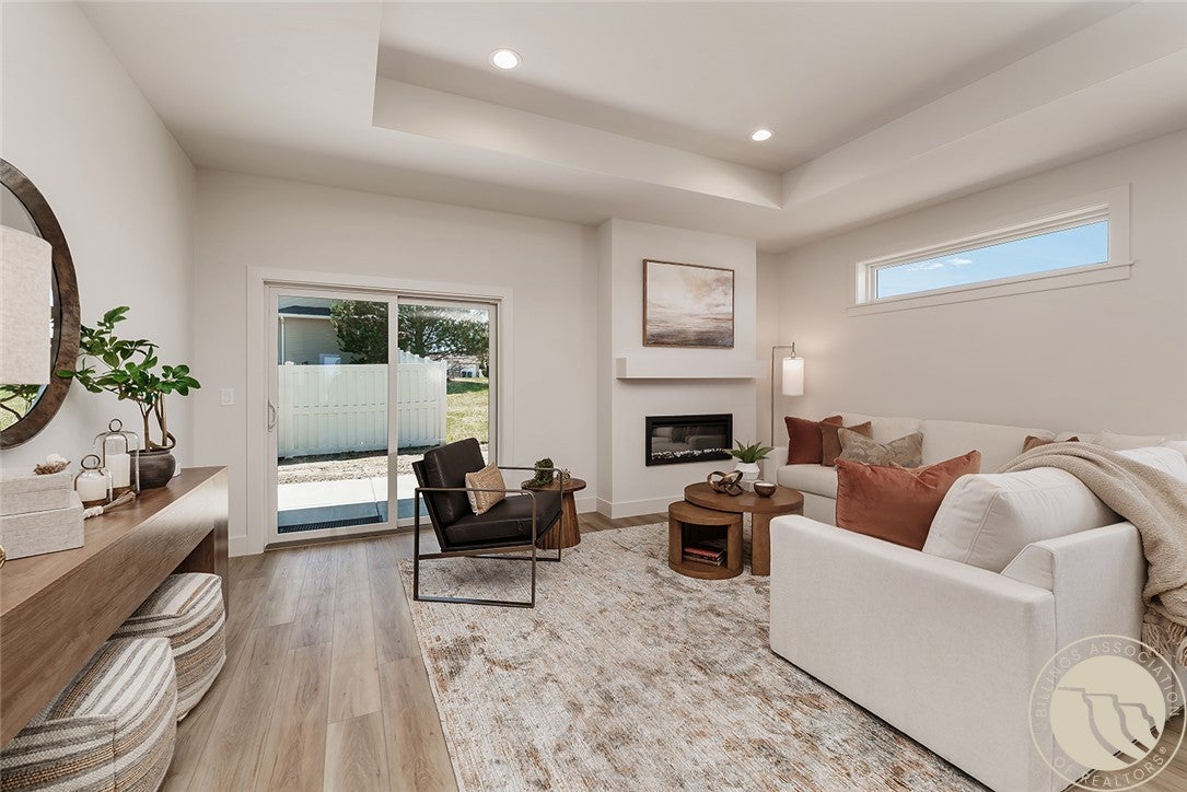 291 Arstein Canal Lane