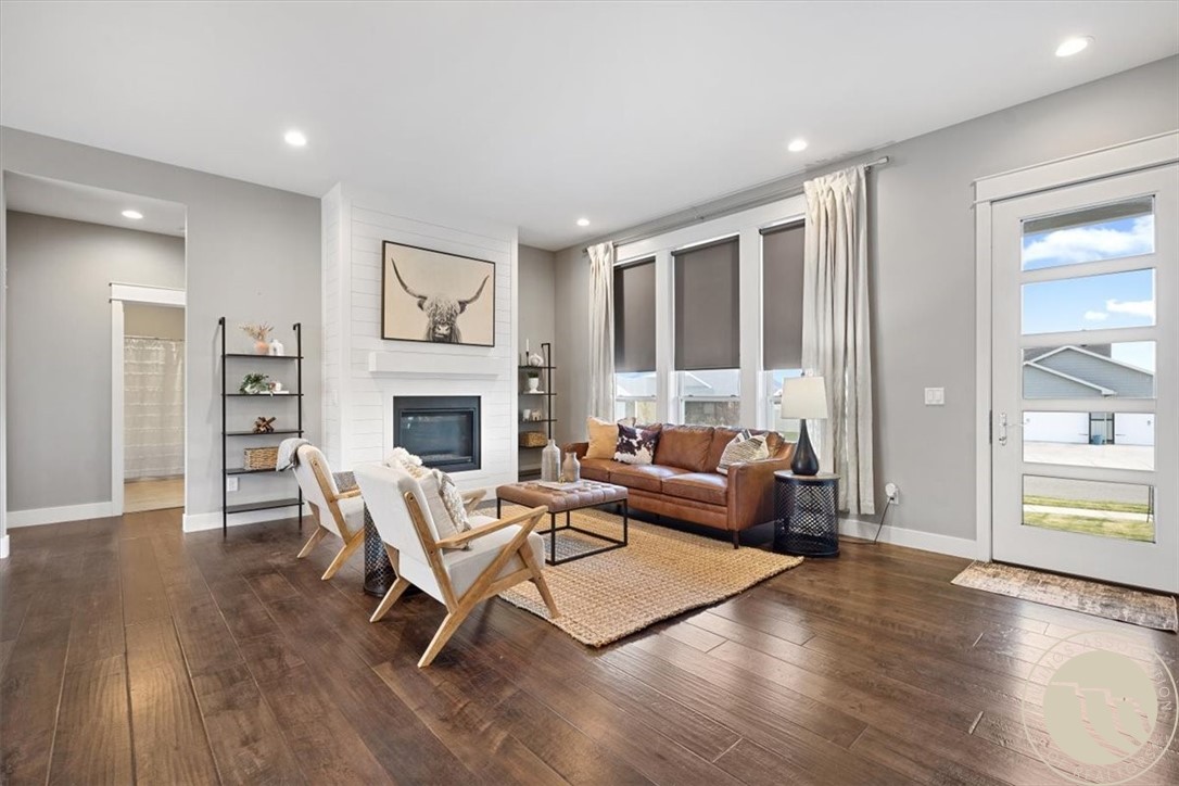 3048 W Copper Ridge Loop