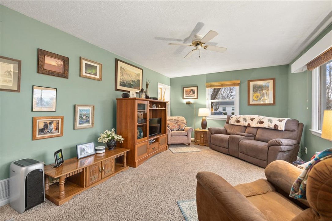 803 25th Street W