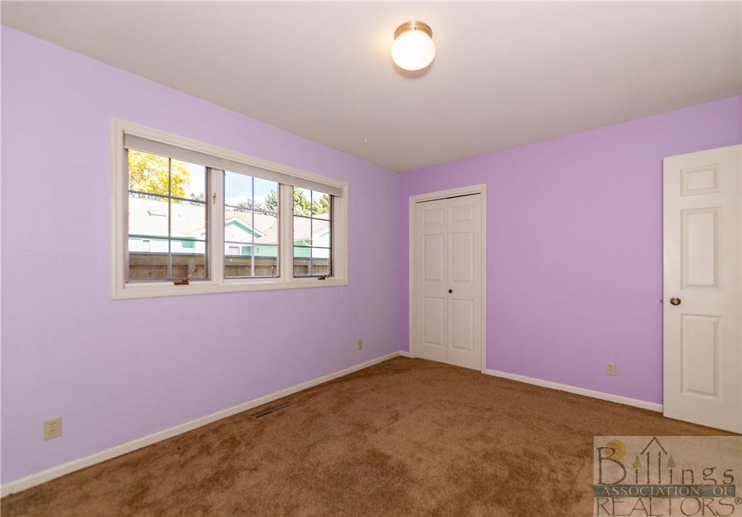 Billings, Montana 59102, United States, 4 Bedrooms Bedrooms, ,3 BathroomsBathrooms,Residential,Contingent,33943