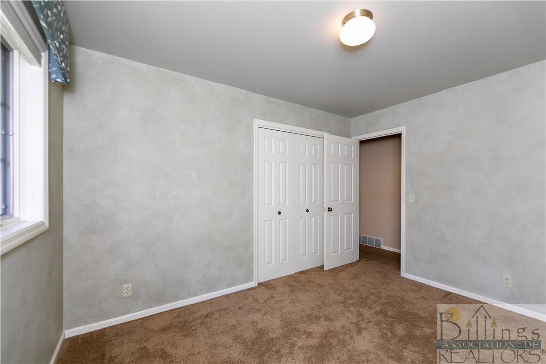 Billings, Montana 59102, United States, 4 Bedrooms Bedrooms, ,3 BathroomsBathrooms,Residential,Contingent,33943