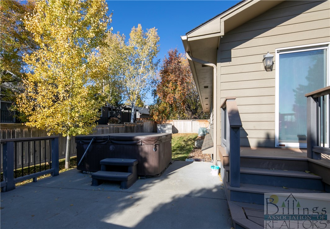 Billings, Montana 59102, United States, 4 Bedrooms Bedrooms, ,3 BathroomsBathrooms,Residential,Contingent,33943