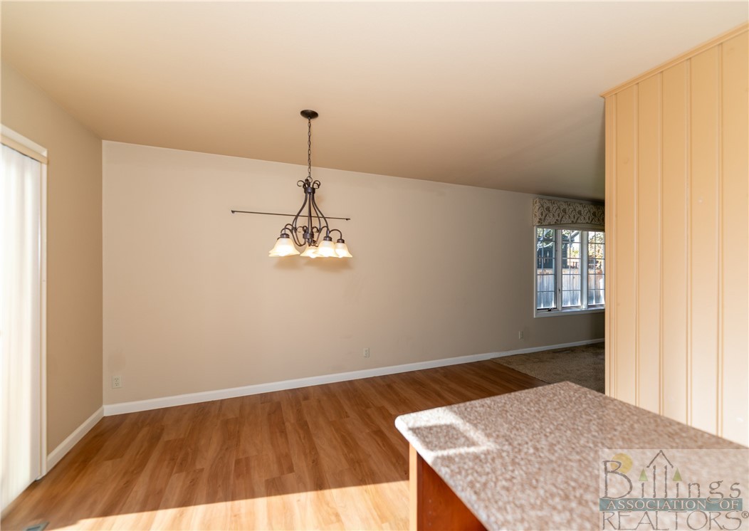 Billings, Montana 59102, United States, 4 Bedrooms Bedrooms, ,3 BathroomsBathrooms,Residential,Contingent,33943