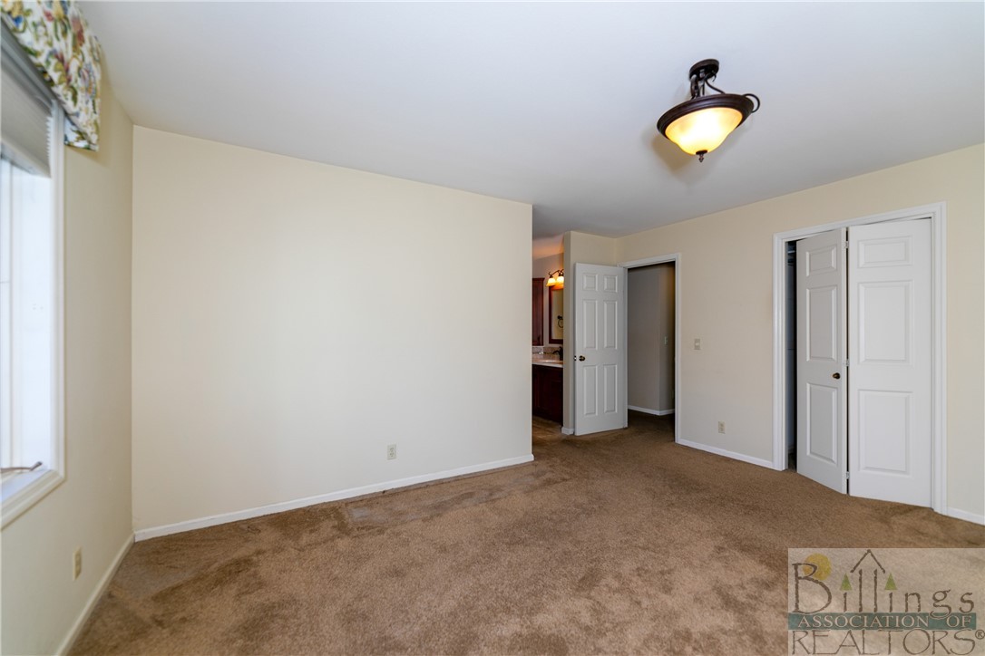 Billings, Montana 59102, United States, 4 Bedrooms Bedrooms, ,3 BathroomsBathrooms,Residential,Contingent,33943