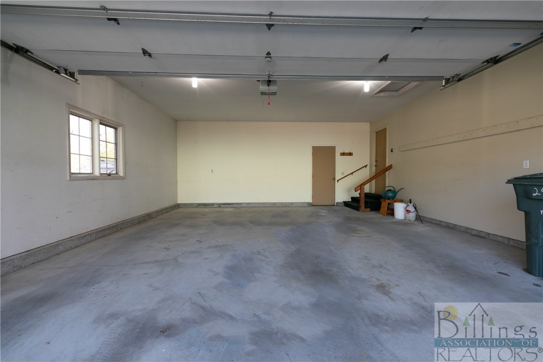 Billings, Montana 59102, United States, 4 Bedrooms Bedrooms, ,3 BathroomsBathrooms,Residential,Contingent,33943