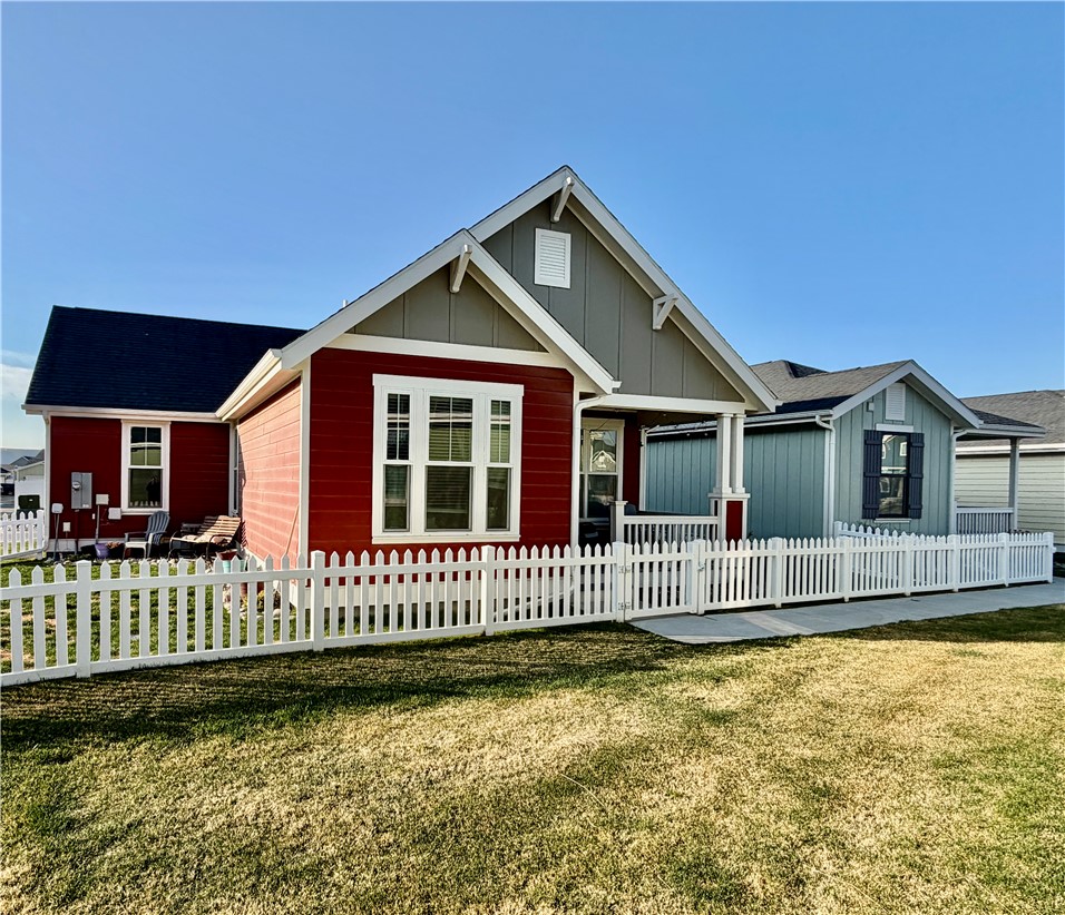 Photo 1 of 26 — 1661 Annas Garden Lane, Billings, MT 59101