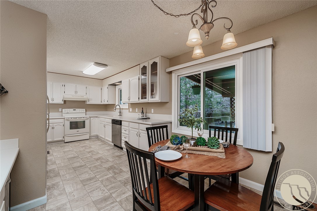 1213 Babcock Boulevard