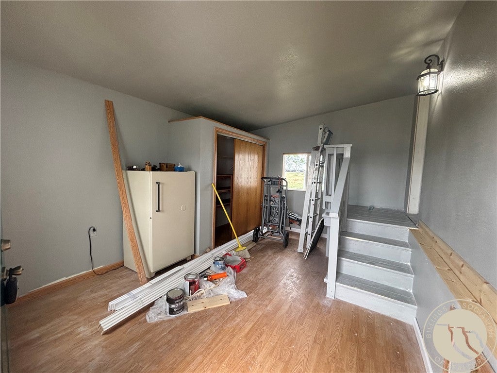 2408 E Maryland Lane