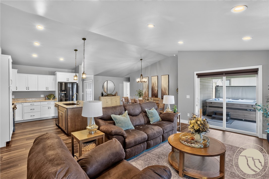 1306 Daybreak Drive