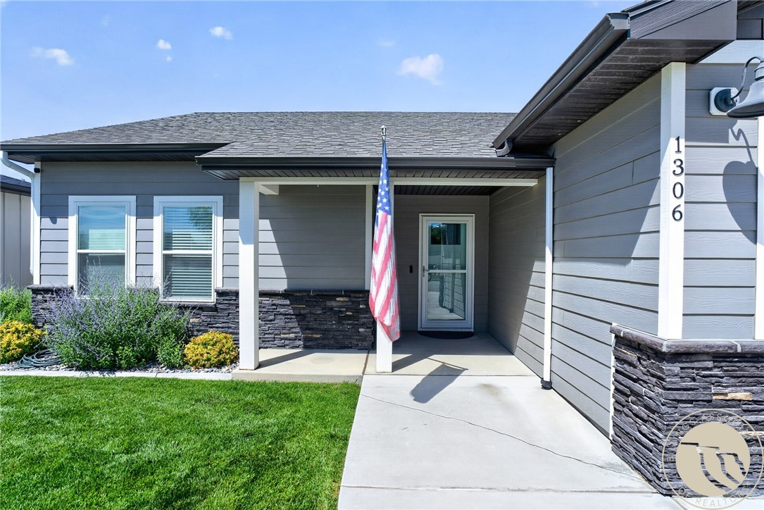 1306 Daybreak Drive