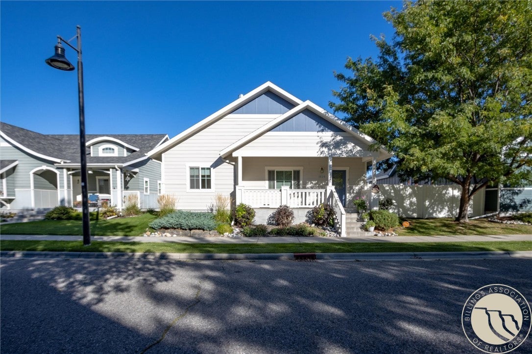 1629 Lone Pine Drive