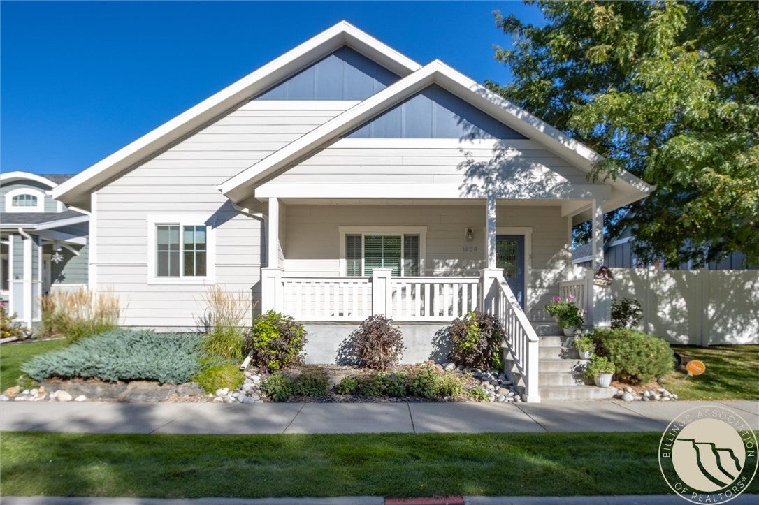 1629 Lone Pine Drive