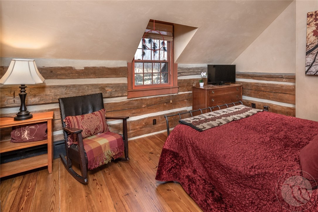 Big Timber, Montana 59033, United States, 4 Bedrooms Bedrooms, ,5 BathroomsBathrooms,Residential,Contingent,19610