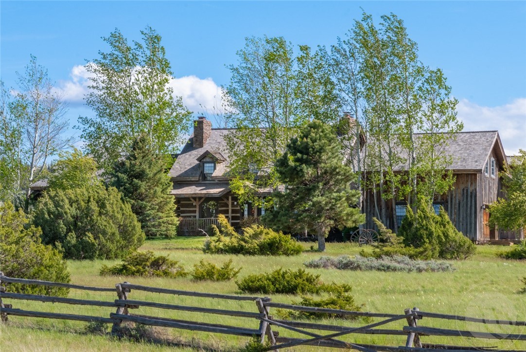 Big Timber, Montana 59033, United States, 4 Bedrooms Bedrooms, ,5 BathroomsBathrooms,Residential,Contingent,19610