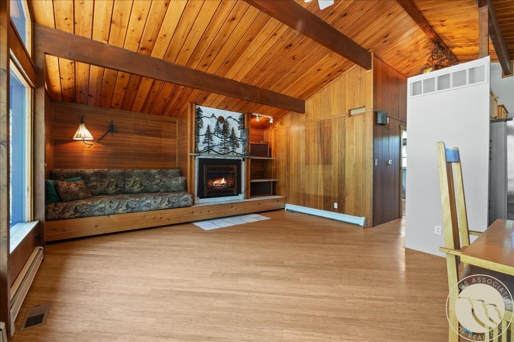 Roberts, Montana 59070, United States, 1 Bedroom Bedrooms, ,1 BathroomBathrooms,Residential,Contingent,183345