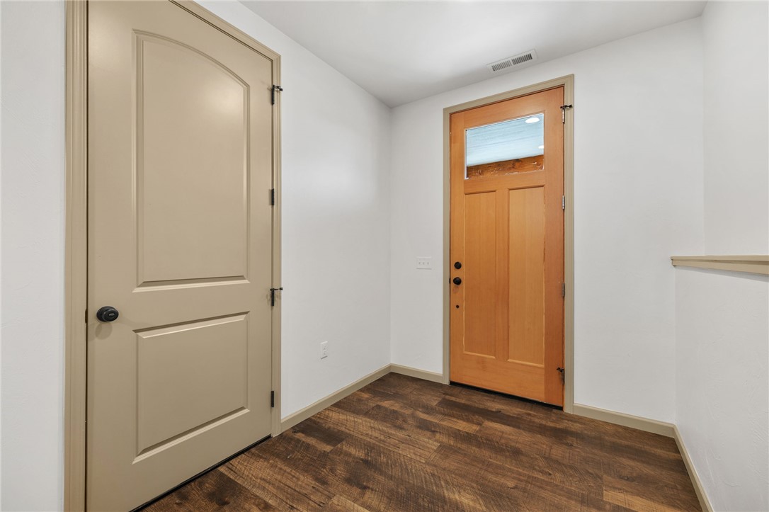 2 Pineridge Circle #2 2