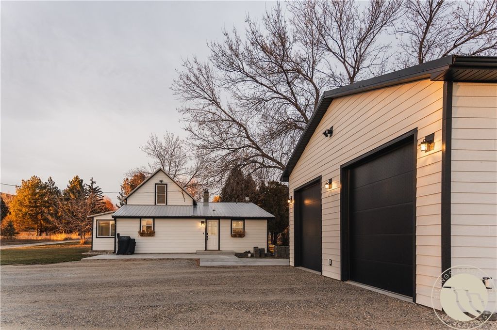 Photo of 9740 Us Highway 212, Joliet, MT 59041 (MLS # 357285)