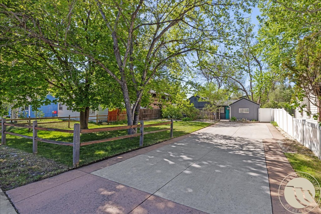 1240 Parkhill Drive