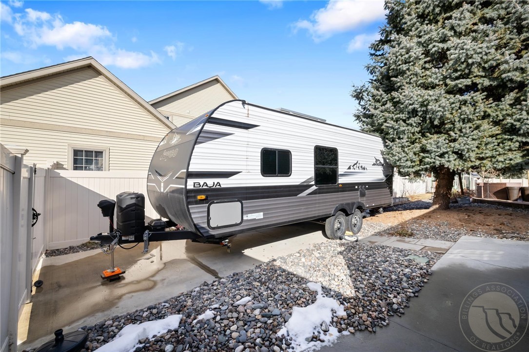 Billings, Montana 59102, United States, 4 Bedrooms Bedrooms, ,4 BathroomsBathrooms,Residential,Active,136606