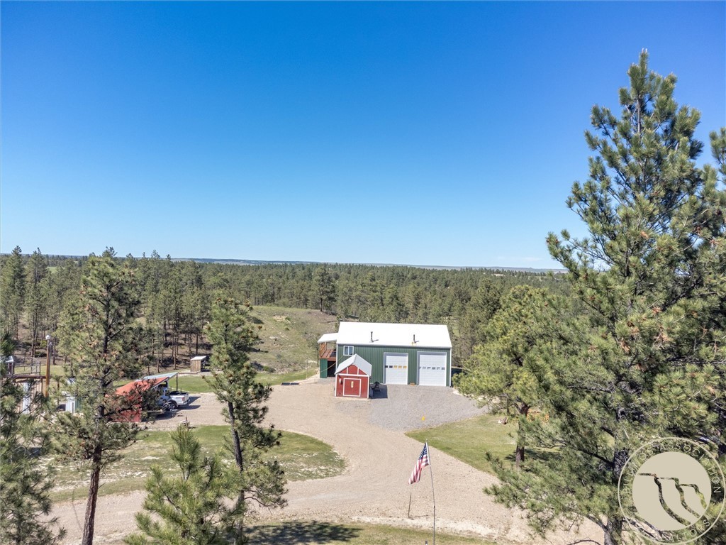 55 Loop Road