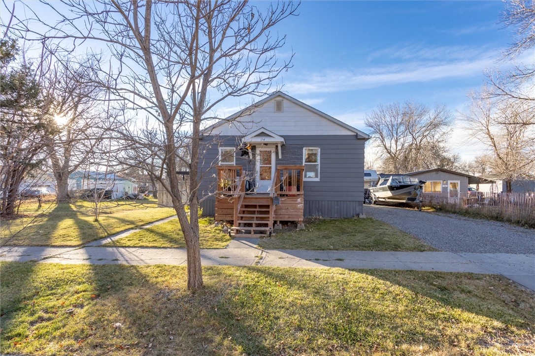 114 Woodland Avenue