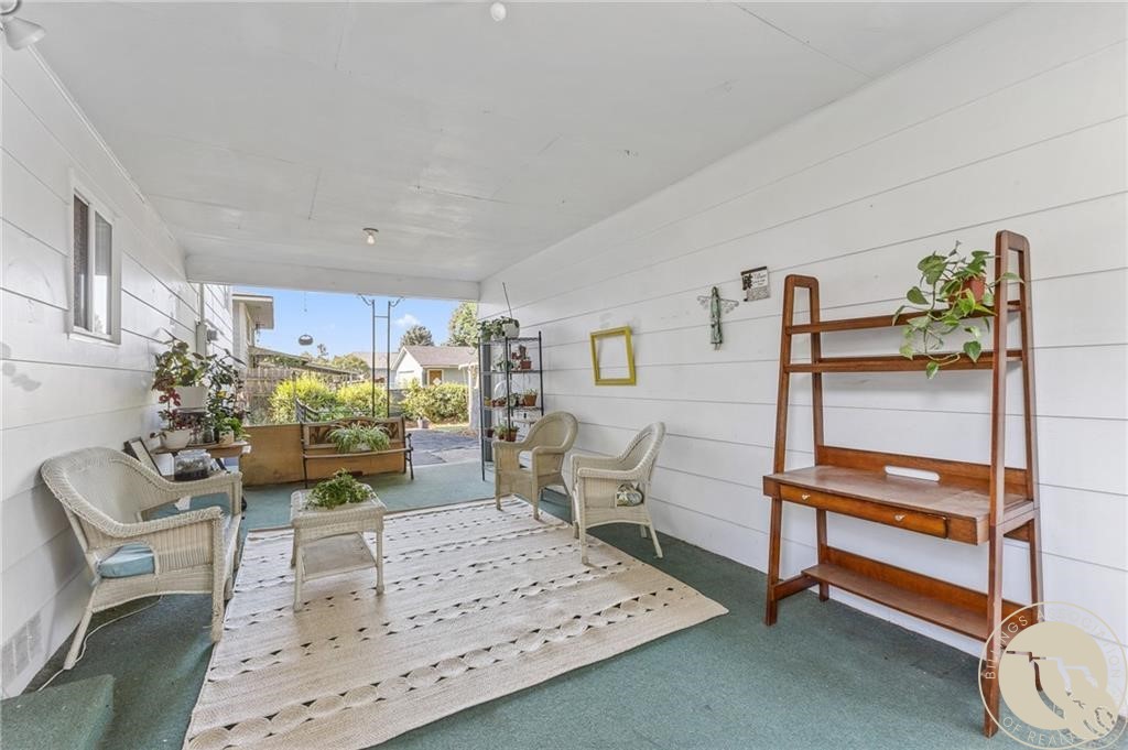 102 S Santa Fe Drive