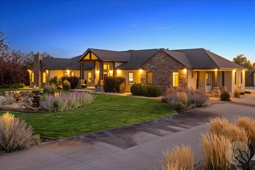 5332 Green Teal Drive