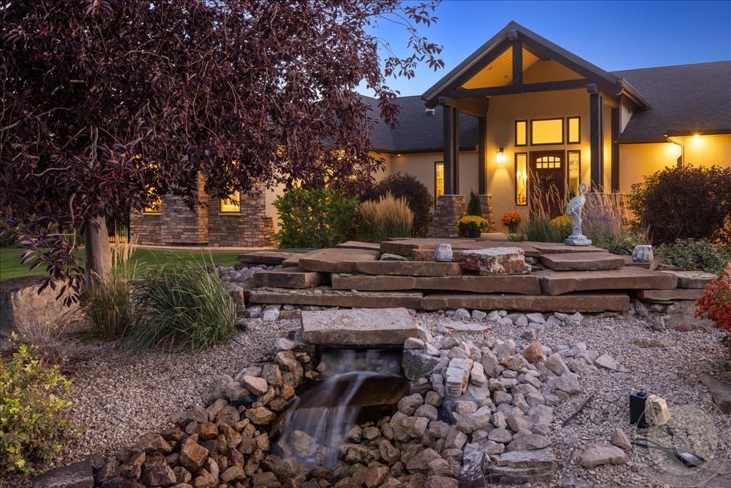 5332 Green Teal Drive