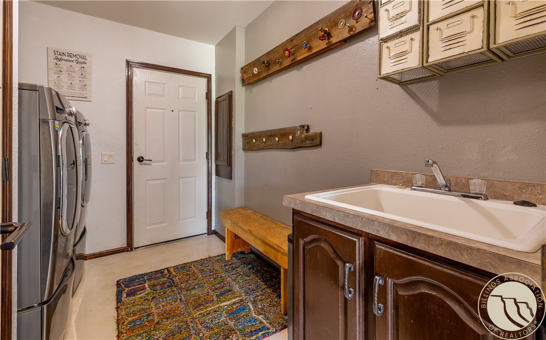 9 W Palisade Basin Drive