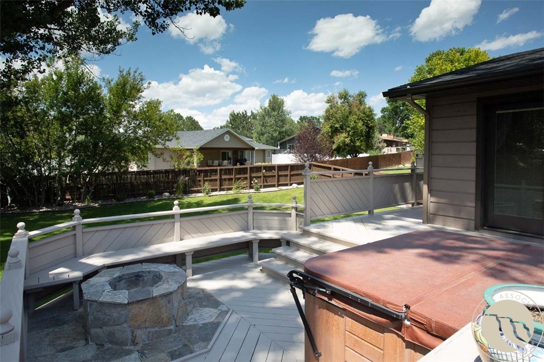 3214 Jack Burke Lane